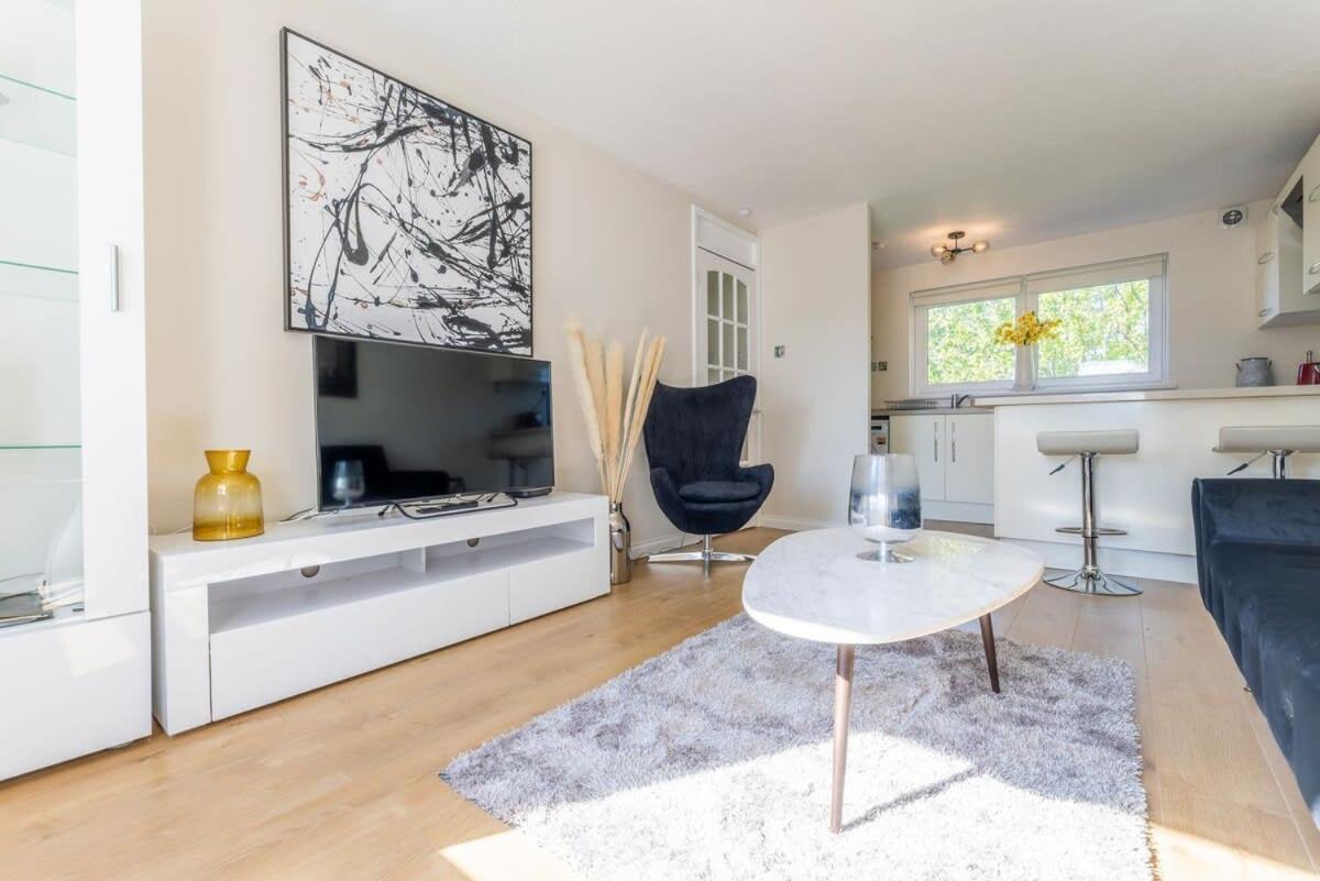 Stunning City Centre 1 Bed With Free Parking Glasgow Dış mekan fotoğraf